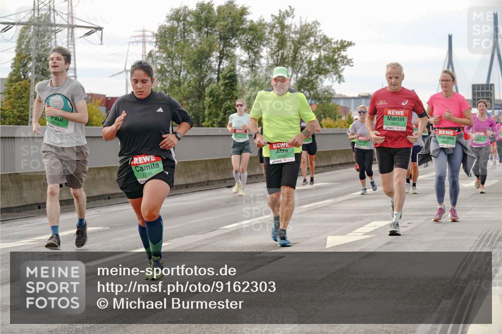 03.10.2025 - Köhlbrandbrückenlauf Michael Burmester http://msf.ph/oto/9162303 03.10.2025 16:04:47 Position 3 8128, 7785, 8845, 8615, 8810 meine-sportfotos.de