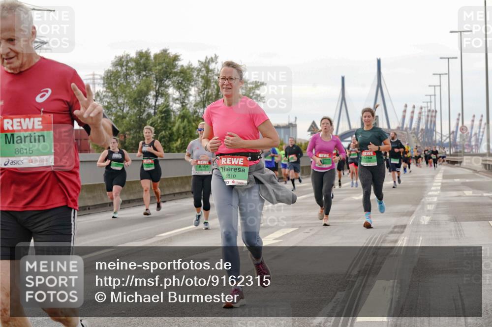 03.10.2025 - Köhlbrandbrückenlauf Michael Burmester http://msf.ph/oto/9162315 03.10.2025 16:04:50 Position 3 8615, 8810 meine-sportfotos.de