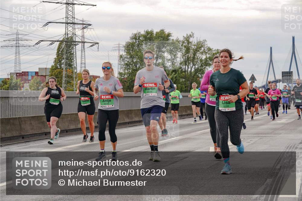 03.10.2025 - Köhlbrandbrückenlauf Michael Burmester http://msf.ph/oto/9162320 03.10.2025 16:04:53 Position 3 8115, 8116, 9288 meine-sportfotos.de