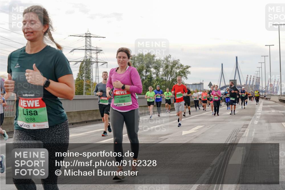 03.10.2025 - Köhlbrandbrückenlauf Michael Burmester http://msf.ph/oto/9162328 03.10.2025 16:04:56 Position 3 9288, 9190 meine-sportfotos.de