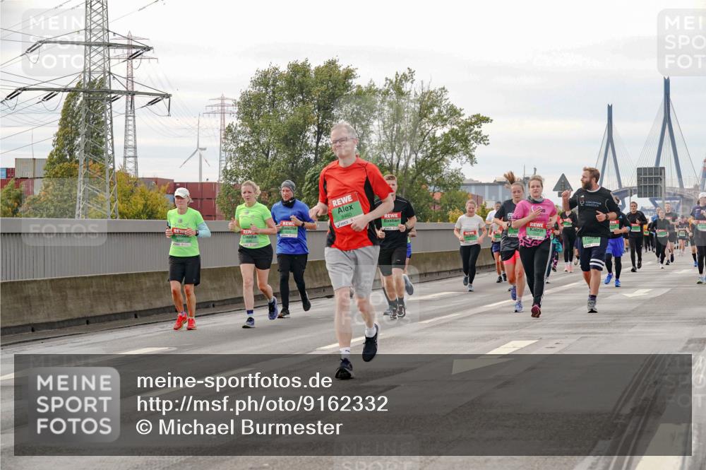 03.10.2025 - Köhlbrandbrückenlauf Michael Burmester http://msf.ph/oto/9162332 03.10.2025 16:04:58 Position 3 9548, 8460 meine-sportfotos.de