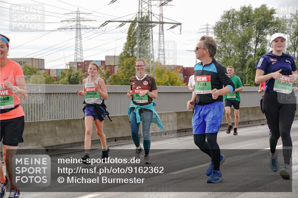 03.10.2025 - Köhlbrandbrückenlauf Michael Burmester http://msf.ph/oto/9162362 03.10.2025 16:05:09 Position 3 308, 8008, 8006, 8007, 8079 meine-sportfotos.de