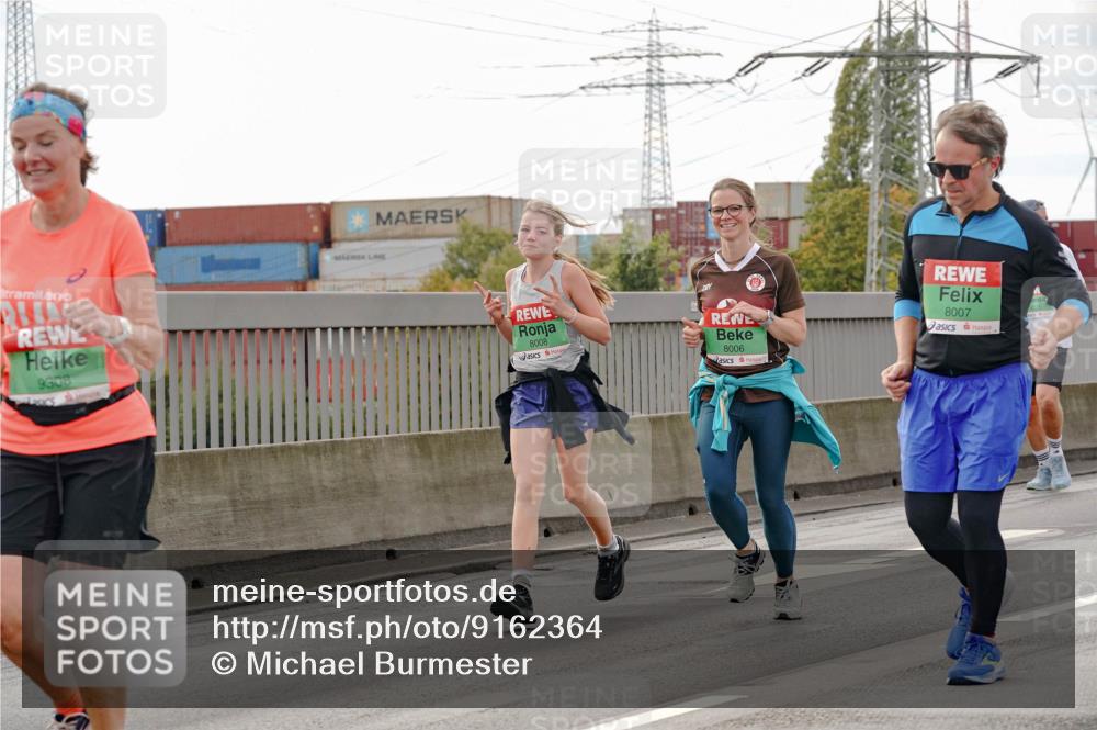 03.10.2025 - Köhlbrandbrückenlauf Michael Burmester http://msf.ph/oto/9162364 03.10.2025 16:05:10 Position 3 9308, 8008, 8006, 8007 meine-sportfotos.de
