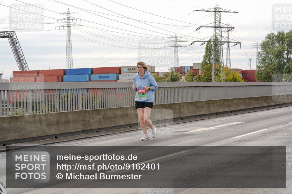 03.10.2025 - Köhlbrandbrückenlauf Michael Burmester http://msf.ph/oto/9162401 03.10.2025 16:05:22 Position 3 7712 meine-sportfotos.de