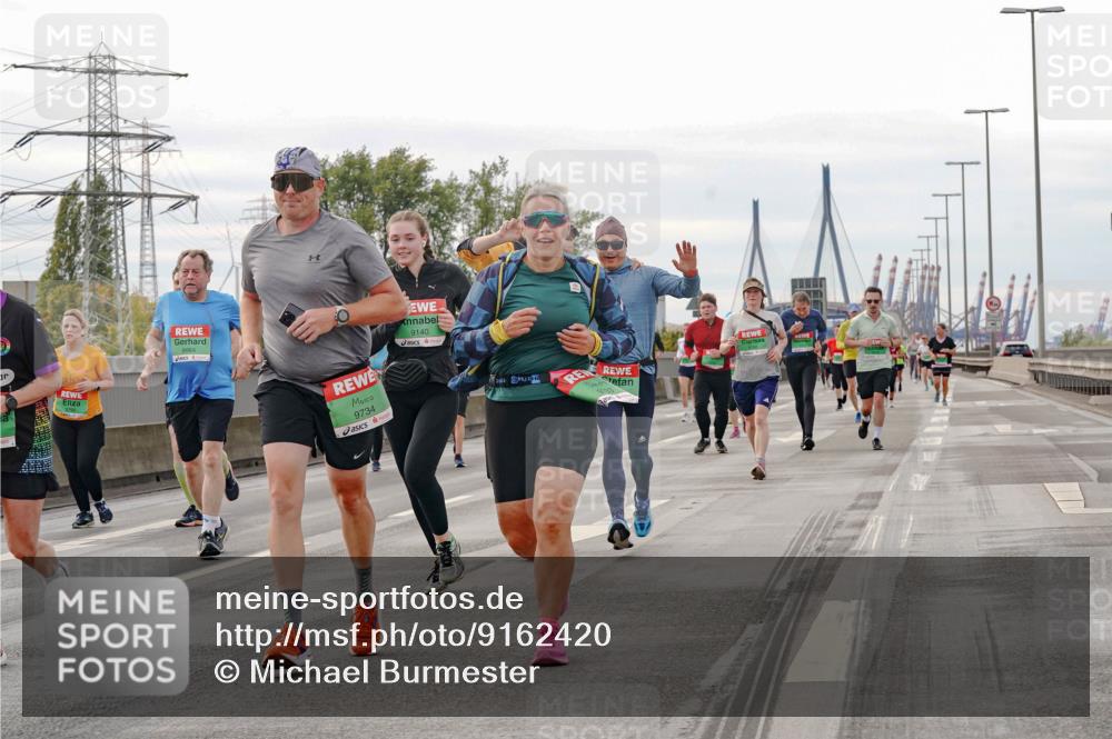 03.10.2025 - Köhlbrandbrückenlauf Michael Burmester http://msf.ph/oto/9162420 03.10.2025 16:05:30 Position 3 9734, 9140 meine-sportfotos.de