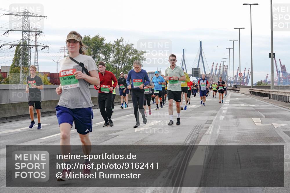 03.10.2025 - Köhlbrandbrückenlauf Michael Burmester http://msf.ph/oto/9162441 03.10.2025 16:05:35 Position 3 8098 meine-sportfotos.de