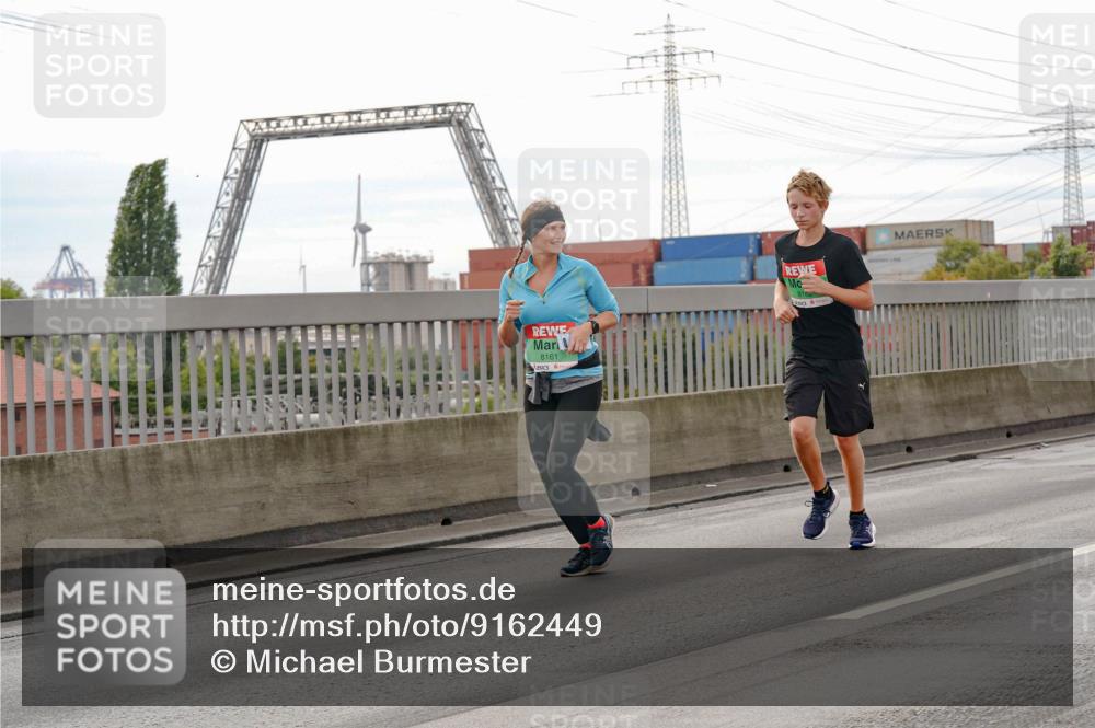 03.10.2025 - Köhlbrandbrückenlauf Michael Burmester http://msf.ph/oto/9162449 03.10.2025 16:05:38 Position 3 8161 meine-sportfotos.de