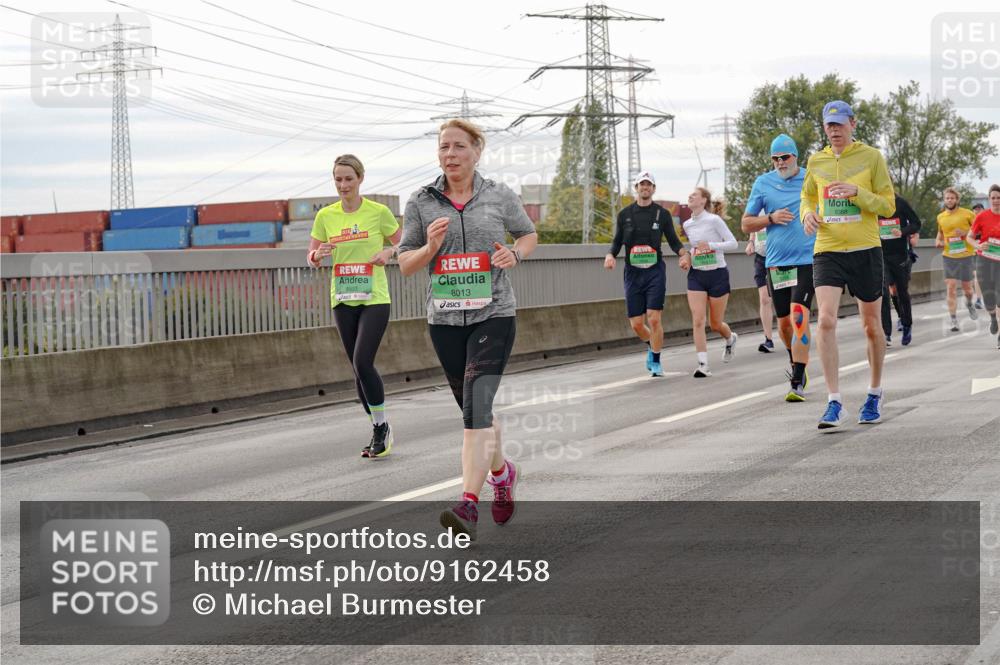 03.10.2025 - Köhlbrandbrückenlauf Michael Burmester http://msf.ph/oto/9162458 03.10.2025 16:05:41 Position 3 8933, 8013 meine-sportfotos.de