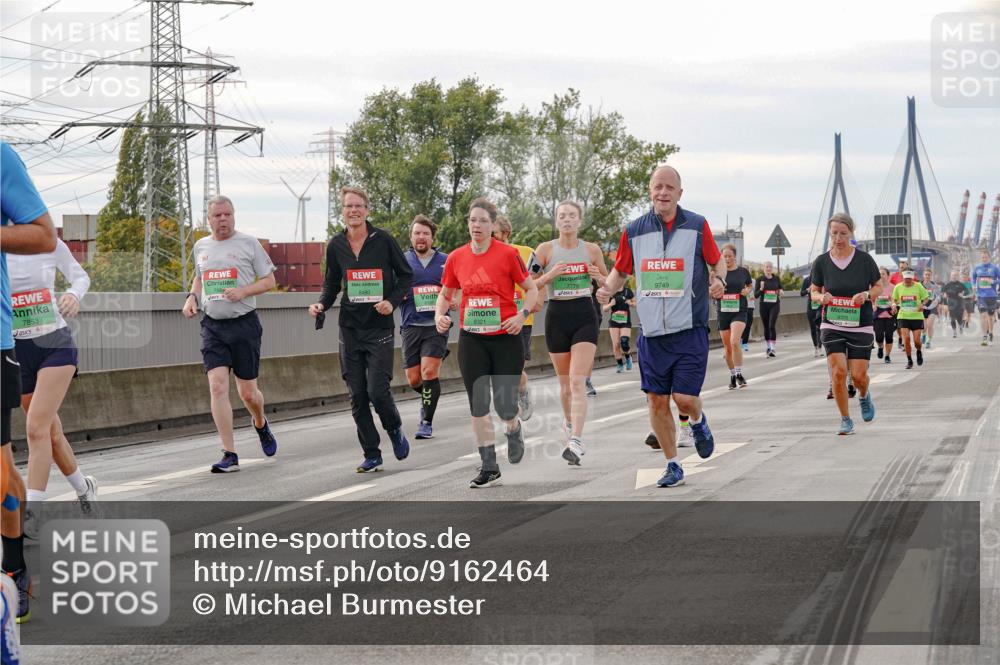 03.10.2025 - Köhlbrandbrückenlauf Michael Burmester http://msf.ph/oto/9162464 03.10.2025 16:05:44 Position 3 7853, 9749 meine-sportfotos.de