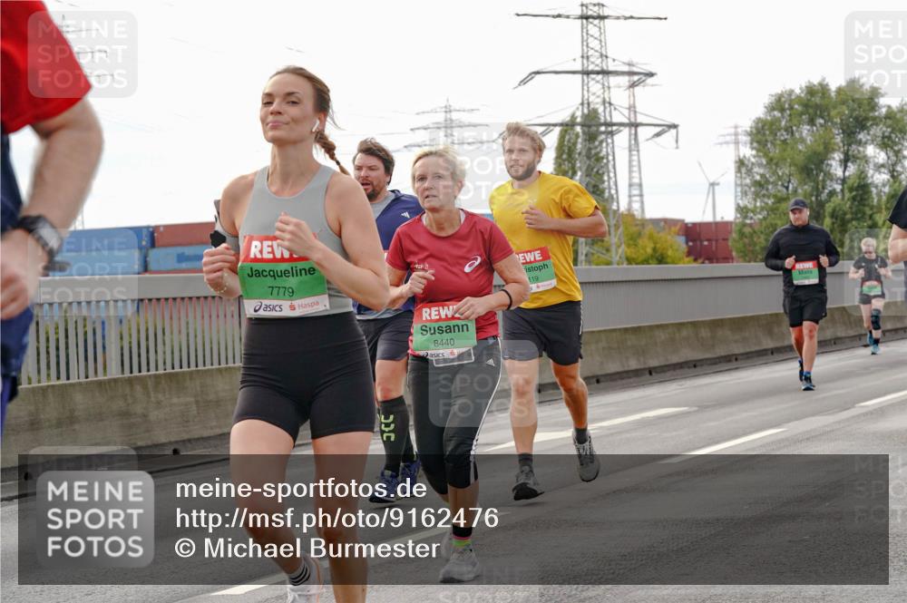 03.10.2025 - Köhlbrandbrückenlauf Michael Burmester http://msf.ph/oto/9162476 03.10.2025 16:05:48 Position 3 7779, 8440, 119 meine-sportfotos.de