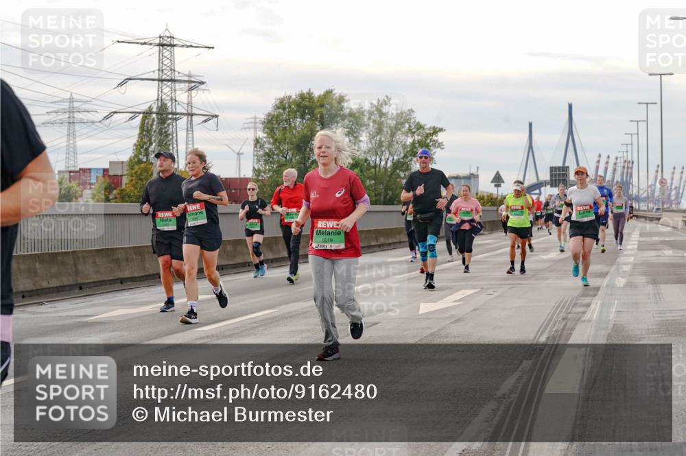 03.10.2025 - Köhlbrandbrückenlauf Michael Burmester http://msf.ph/oto/9162480 03.10.2025 16:05:51 Position 3 8019 meine-sportfotos.de