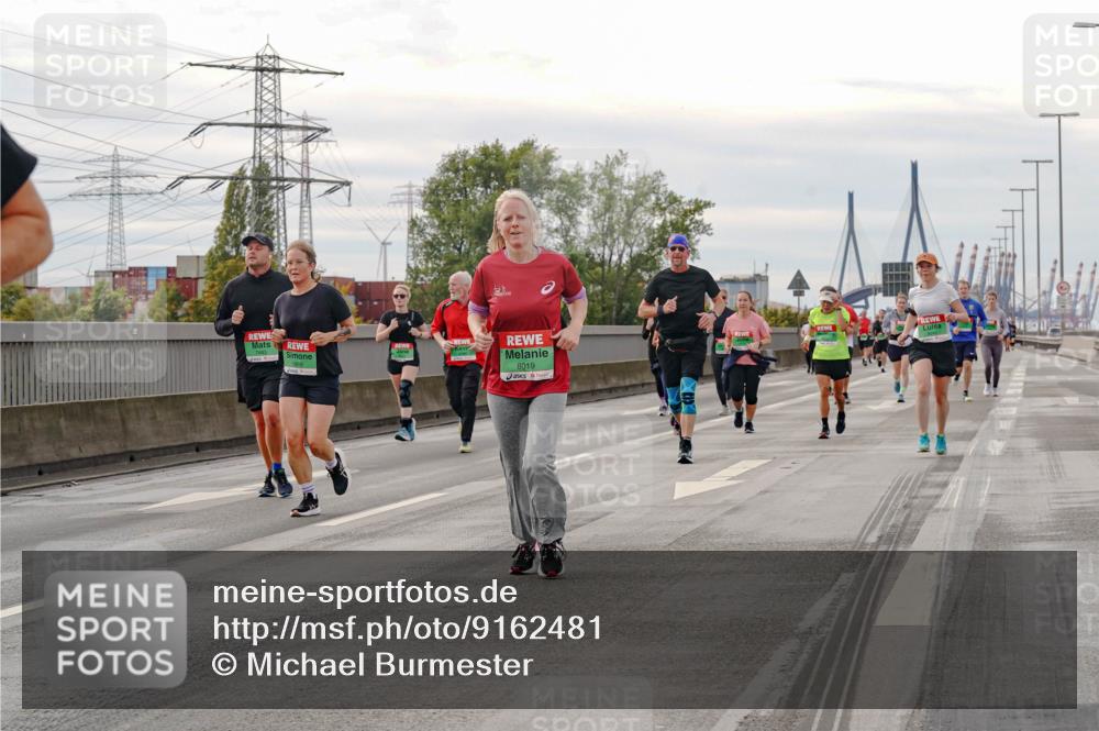 03.10.2025 - Köhlbrandbrückenlauf Michael Burmester http://msf.ph/oto/9162481 03.10.2025 16:05:51 Position 3 7816, 8019 meine-sportfotos.de