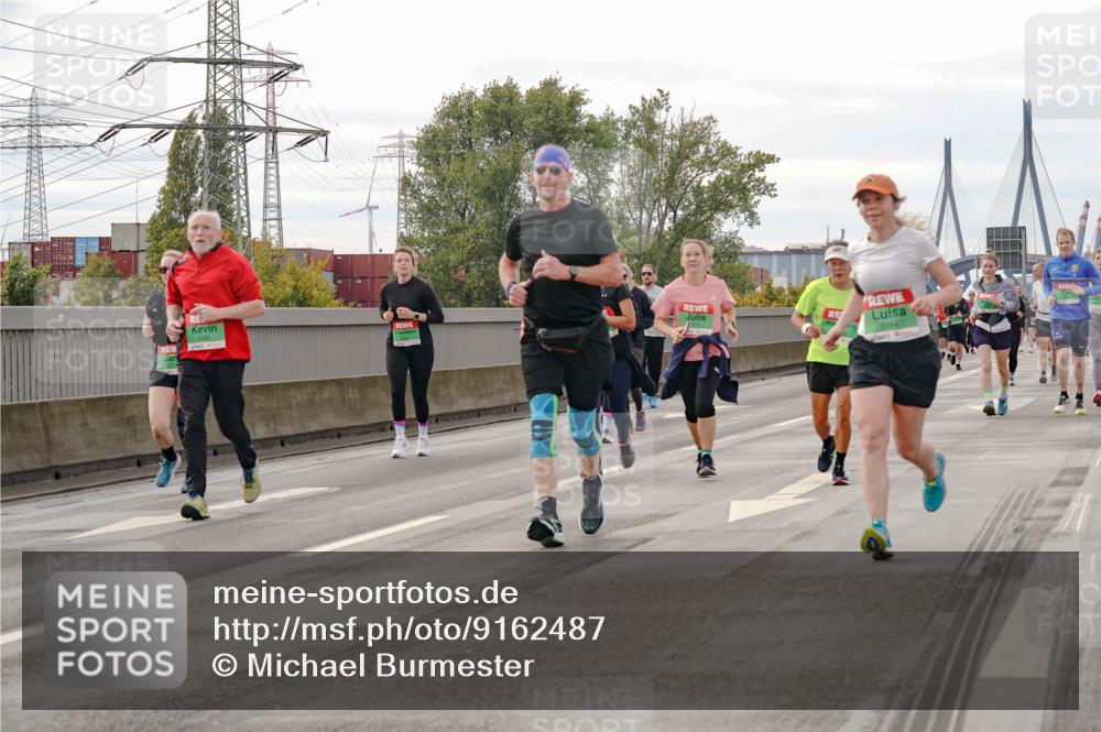 03.10.2025 - Köhlbrandbrückenlauf Michael Burmester http://msf.ph/oto/9162487 03.10.2025 16:05:53 Position 3  meine-sportfotos.de