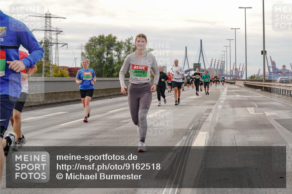 03.10.2025 - Köhlbrandbrückenlauf Michael Burmester http://msf.ph/oto/9162518 03.10.2025 16:06:02 Position 3 8345 meine-sportfotos.de