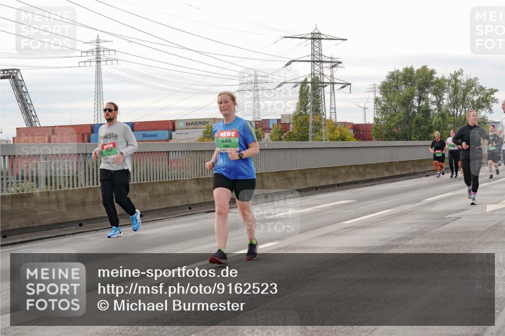 03.10.2025 - Köhlbrandbrückenlauf Michael Burmester http://msf.ph/oto/9162523 03.10.2025 16:06:05 Position 3 7840 meine-sportfotos.de