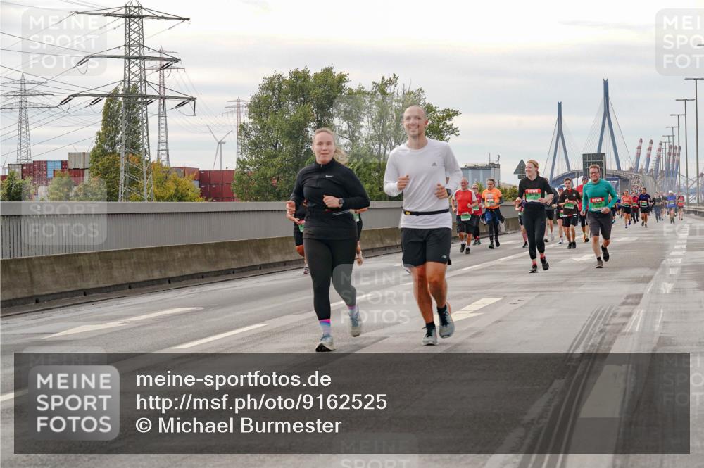 03.10.2025 - Köhlbrandbrückenlauf Michael Burmester http://msf.ph/oto/9162525 03.10.2025 16:06:06 Position 3  meine-sportfotos.de