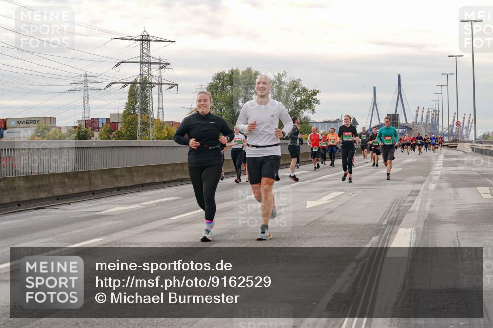 03.10.2025 - Köhlbrandbrückenlauf Michael Burmester http://msf.ph/oto/9162529 03.10.2025 16:06:07 Position 3  meine-sportfotos.de