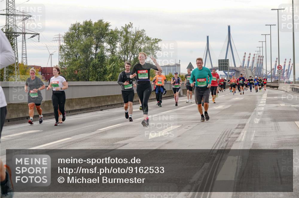 03.10.2025 - Köhlbrandbrückenlauf Michael Burmester http://msf.ph/oto/9162533 03.10.2025 16:06:09 Position 3  meine-sportfotos.de