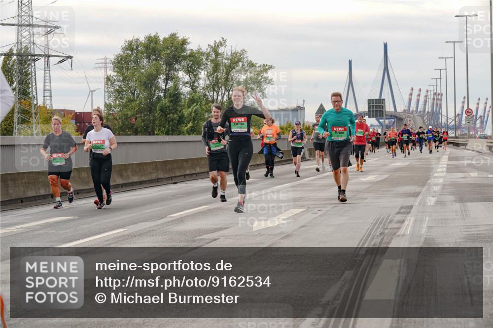 03.10.2025 - Köhlbrandbrückenlauf Michael Burmester http://msf.ph/oto/9162534 03.10.2025 16:06:09 Position 3 8319 meine-sportfotos.de
