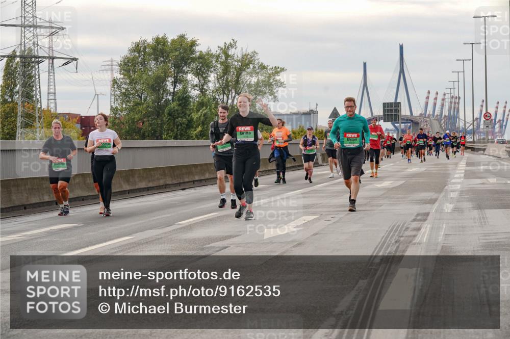 03.10.2025 - Köhlbrandbrückenlauf Michael Burmester http://msf.ph/oto/9162535 03.10.2025 16:06:09 Position 3  meine-sportfotos.de