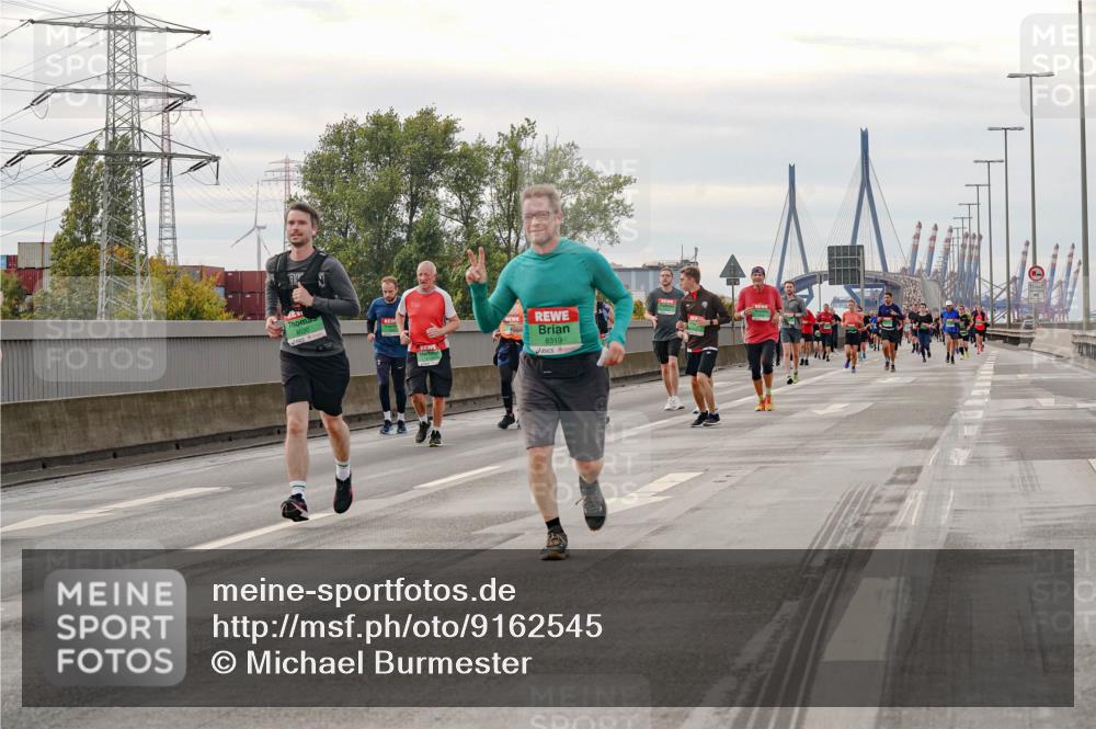 03.10.2025 - Köhlbrandbrückenlauf Michael Burmester http://msf.ph/oto/9162545 03.10.2025 16:06:13 Position 3 8319 meine-sportfotos.de