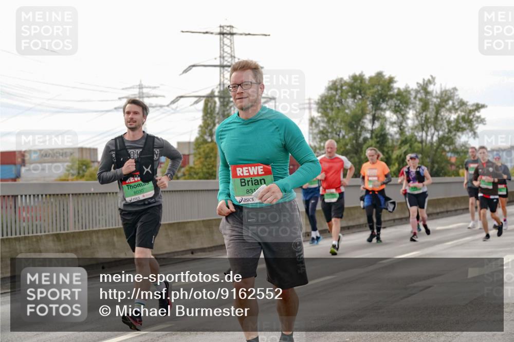 03.10.2025 - Köhlbrandbrückenlauf Michael Burmester http://msf.ph/oto/9162552 03.10.2025 16:06:15 Position 3 8030, 831 meine-sportfotos.de