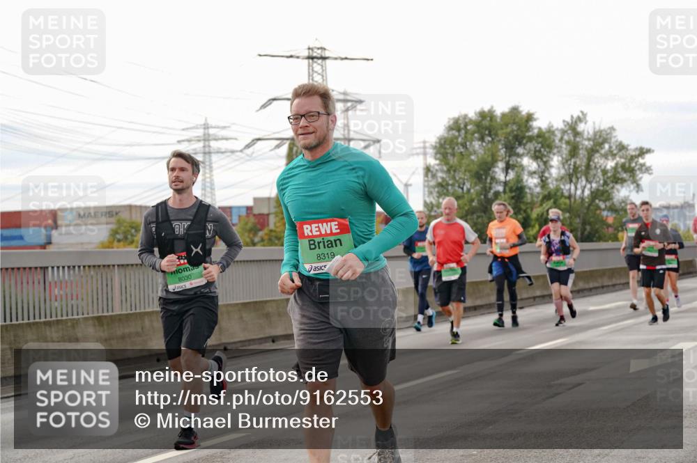 03.10.2025 - Köhlbrandbrückenlauf Michael Burmester http://msf.ph/oto/9162553 03.10.2025 16:06:15 Position 3 8030, 8319 meine-sportfotos.de