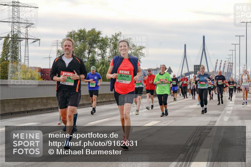 03.10.2025 - Köhlbrandbrückenlauf Michael Burmester http://msf.ph/oto/9162631 03.10.2025 16:06:49 Position 3 7563, 574 meine-sportfotos.de