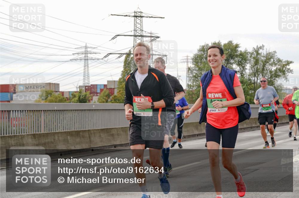 03.10.2025 - Köhlbrandbrückenlauf Michael Burmester http://msf.ph/oto/9162634 03.10.2025 16:06:51 Position 3 7574 meine-sportfotos.de