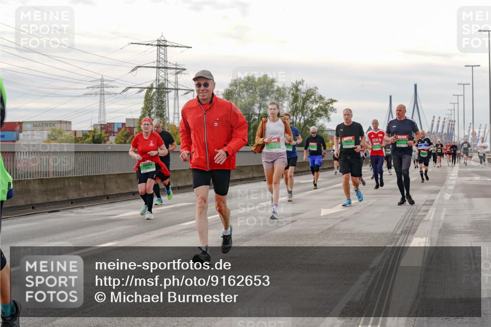 03.10.2025 - Köhlbrandbrückenlauf Michael Burmester http://msf.ph/oto/9162653 03.10.2025 16:06:58 Position 3  meine-sportfotos.de