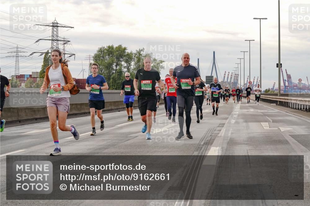 03.10.2025 - Köhlbrandbrückenlauf Michael Burmester http://msf.ph/oto/9162661 03.10.2025 16:07:00 Position 3  meine-sportfotos.de