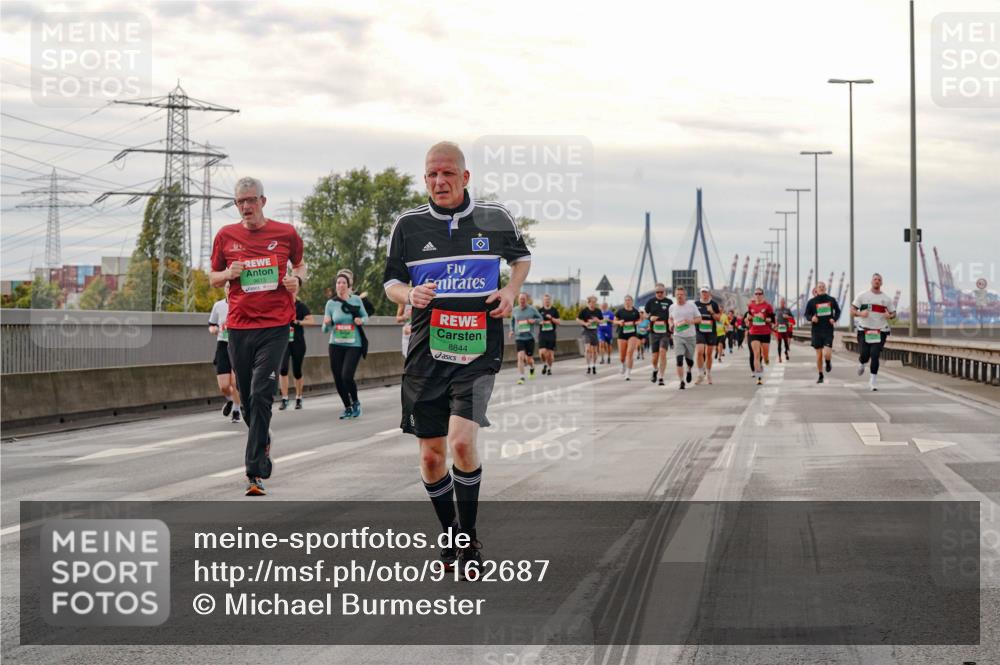 03.10.2025 - Köhlbrandbrückenlauf Michael Burmester http://msf.ph/oto/9162687 03.10.2025 16:07:08 Position 3 8844 meine-sportfotos.de