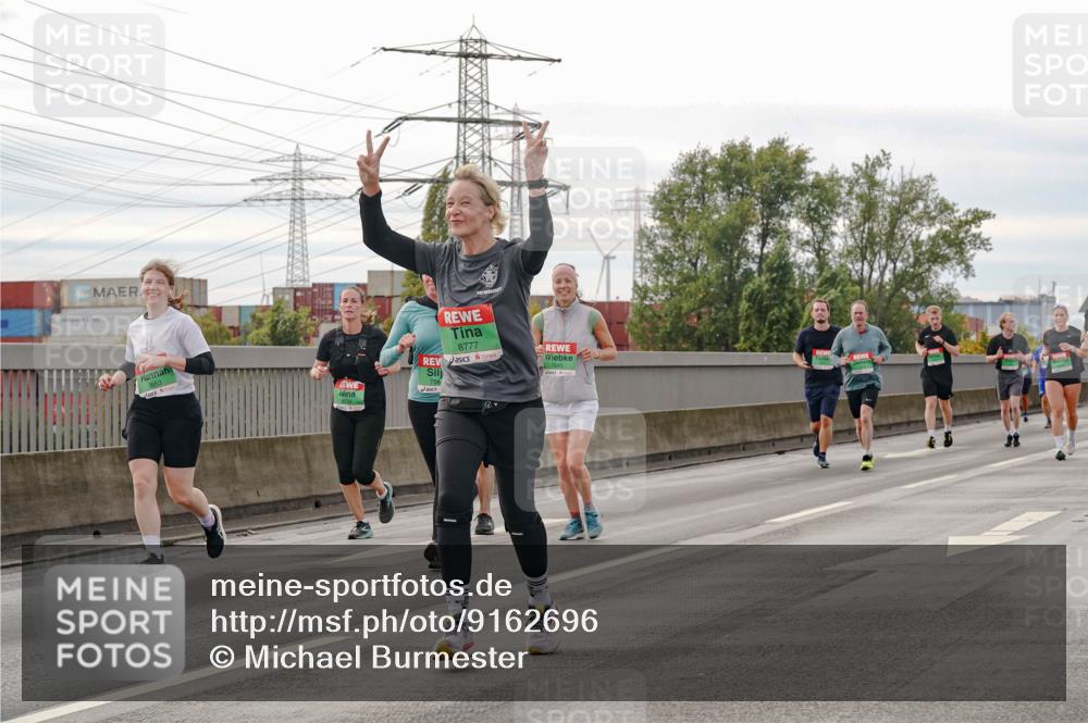 03.10.2025 - Köhlbrandbrückenlauf Michael Burmester http://msf.ph/oto/9162696 03.10.2025 16:07:12 Position 3 754, 8777 meine-sportfotos.de