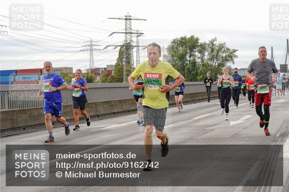 03.10.2025 - Köhlbrandbrückenlauf Michael Burmester http://msf.ph/oto/9162742 03.10.2025 16:07:27 Position 3 8507 meine-sportfotos.de