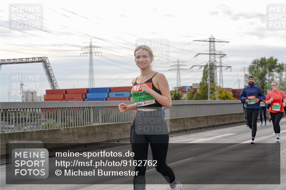 03.10.2025 - Köhlbrandbrückenlauf Michael Burmester http://msf.ph/oto/9162762 03.10.2025 16:07:32 Position 3 8305 meine-sportfotos.de