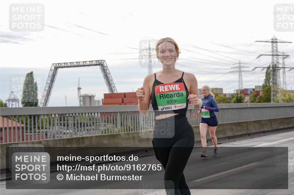 03.10.2025 - Köhlbrandbrückenlauf Michael Burmester http://msf.ph/oto/9162765 03.10.2025 16:07:33 Position 3 8305 meine-sportfotos.de