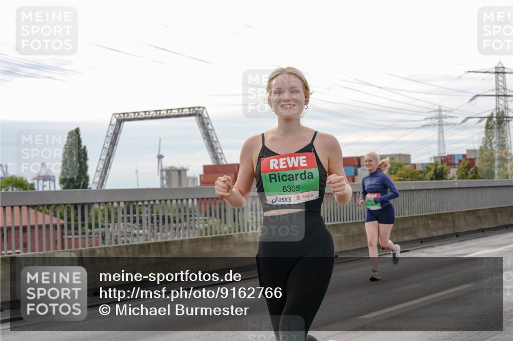 03.10.2025 - Köhlbrandbrückenlauf Michael Burmester http://msf.ph/oto/9162766 03.10.2025 16:07:33 Position 3 8305 meine-sportfotos.de