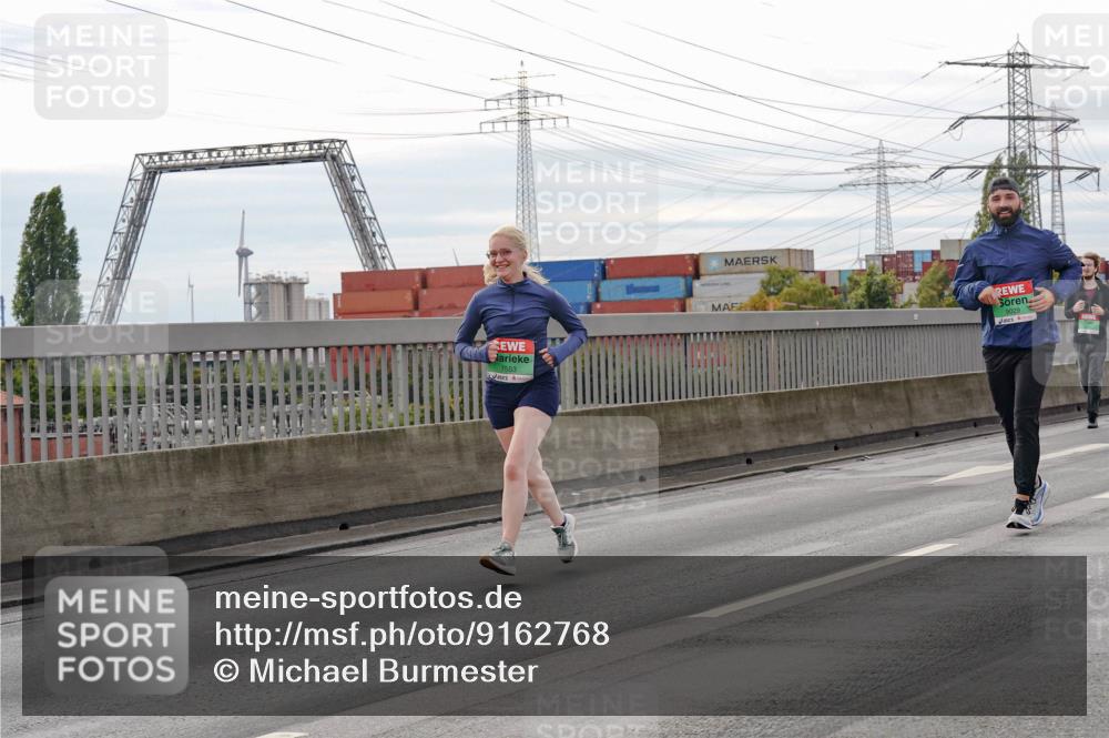 03.10.2025 - Köhlbrandbrückenlauf Michael Burmester http://msf.ph/oto/9162768 03.10.2025 16:07:34 Position 3 7553 meine-sportfotos.de