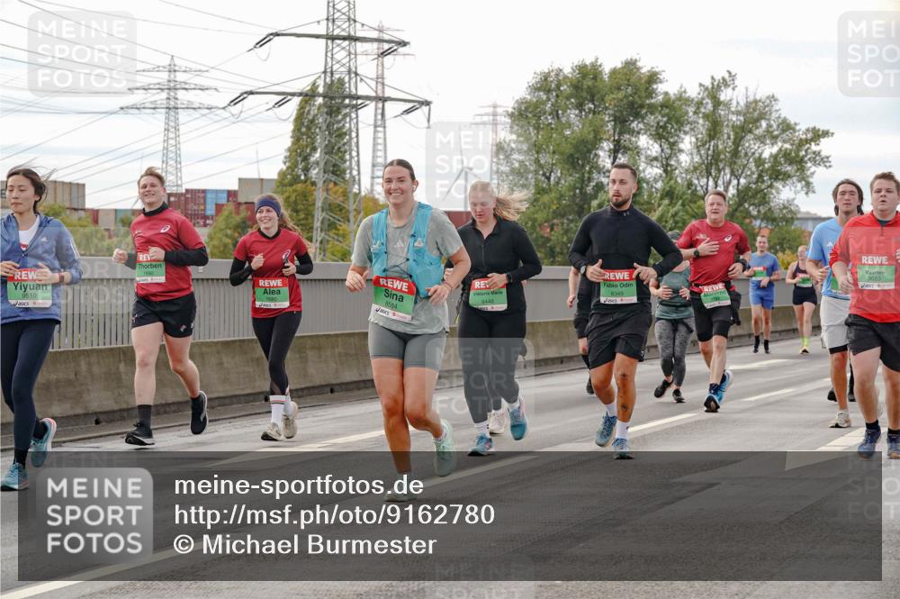 03.10.2025 - Köhlbrandbrückenlauf Michael Burmester http://msf.ph/oto/9162780 03.10.2025 16:07:38 Position 3 9510, 8584, 8448, 9683, 8349 meine-sportfotos.de