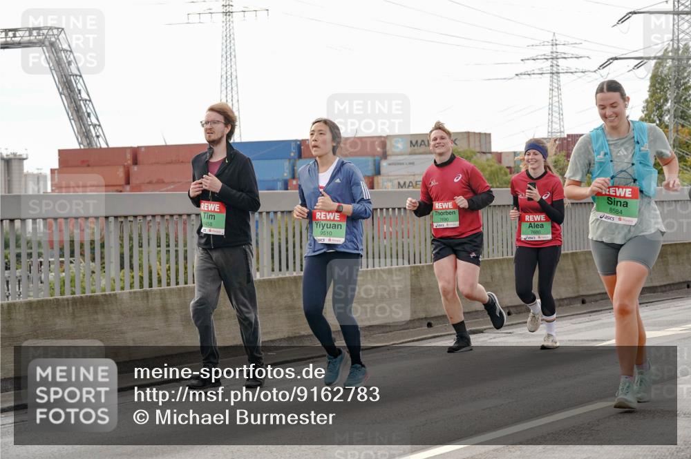 03.10.2025 - Köhlbrandbrückenlauf Michael Burmester http://msf.ph/oto/9162783 03.10.2025 16:07:39 Position 3 8458, 9510, 7690, 7680, 8584 meine-sportfotos.de