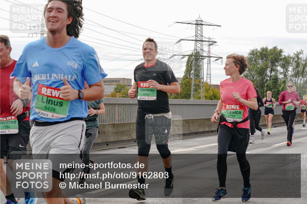 03.10.2025 - Köhlbrandbrückenlauf Michael Burmester http://msf.ph/oto/9162803 03.10.2025 16:07:45 Position 3 7784, 9428, 8406, 8125 meine-sportfotos.de