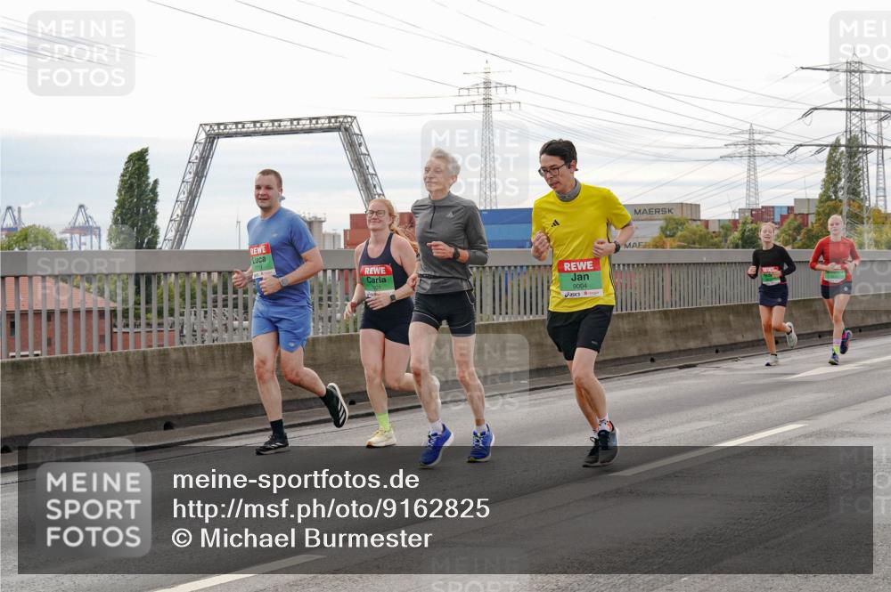 03.10.2025 - Köhlbrandbrückenlauf Michael Burmester http://msf.ph/oto/9162825 03.10.2025 16:07:53 Position 3 9004 meine-sportfotos.de
