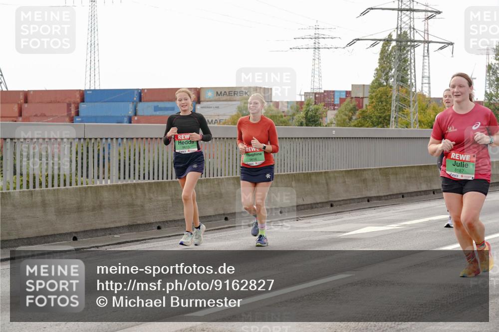 03.10.2025 - Köhlbrandbrückenlauf Michael Burmester http://msf.ph/oto/9162827 03.10.2025 16:07:54 Position 3 9615, 9616, 8187 meine-sportfotos.de