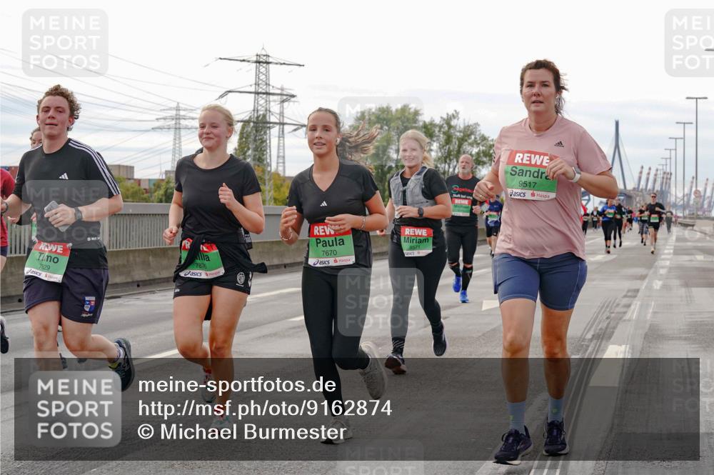 03.10.2025 - Köhlbrandbrückenlauf Michael Burmester http://msf.ph/oto/9162874 03.10.2025 16:08:06 Position 3 7829, 7876, 7670, 8571, 9517 meine-sportfotos.de