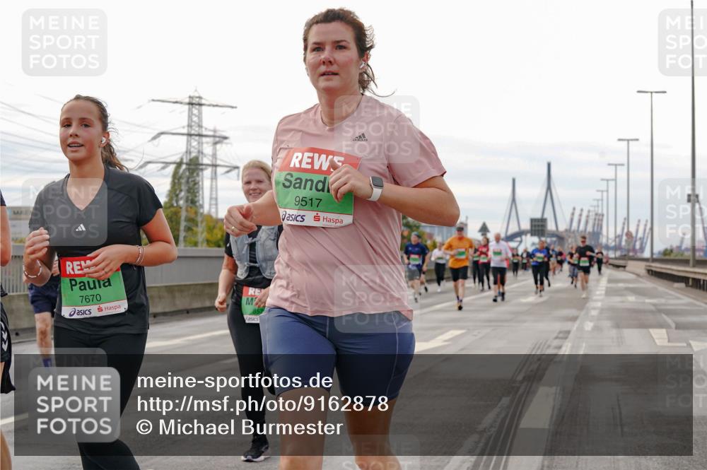 03.10.2025 - Köhlbrandbrückenlauf Michael Burmester http://msf.ph/oto/9162878 03.10.2025 16:08:07 Position 3 7670, 9517 meine-sportfotos.de