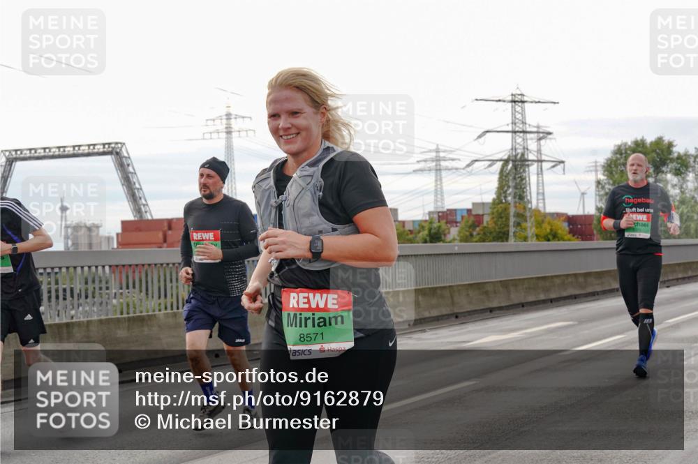 03.10.2025 - Köhlbrandbrückenlauf Michael Burmester http://msf.ph/oto/9162879 03.10.2025 16:08:08 Position 3 8571 meine-sportfotos.de