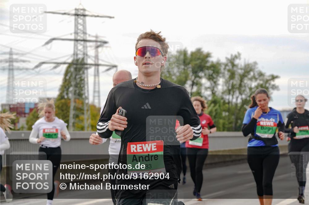 03.10.2025 - Köhlbrandbrückenlauf Michael Burmester http://msf.ph/oto/9162904 03.10.2025 16:08:18 Position 3 9283 meine-sportfotos.de