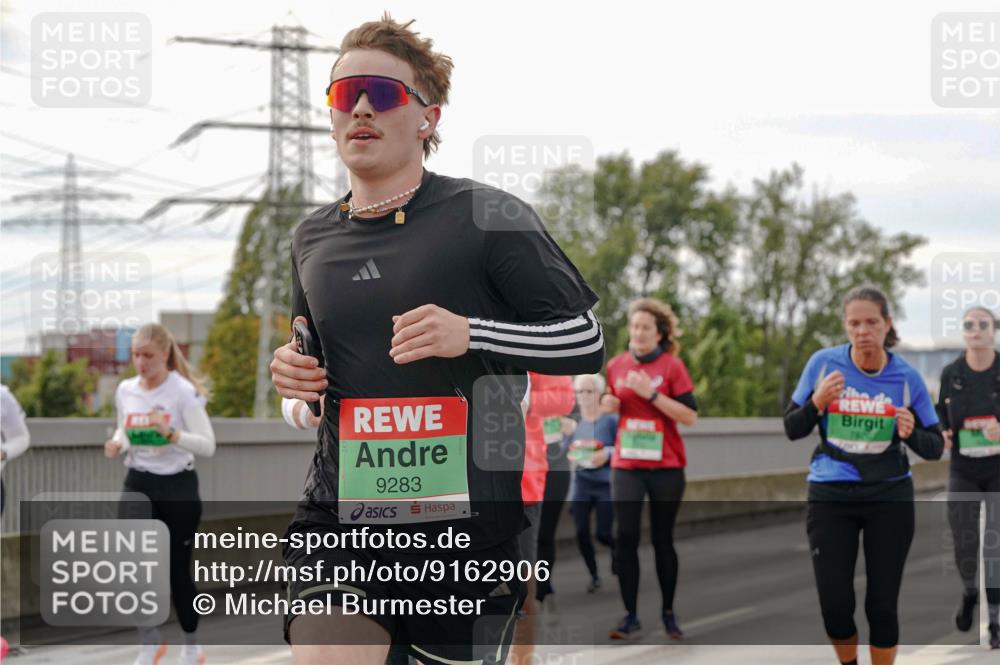 03.10.2025 - Köhlbrandbrückenlauf Michael Burmester http://msf.ph/oto/9162906 03.10.2025 16:08:18 Position 3 9283 meine-sportfotos.de
