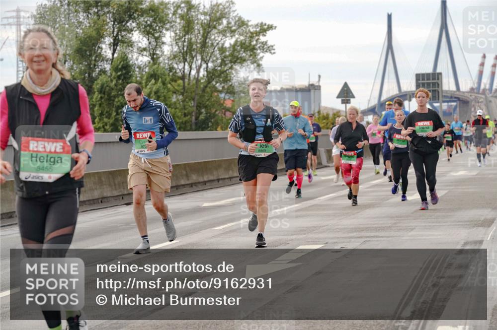 03.10.2025 - Köhlbrandbrückenlauf Michael Burmester http://msf.ph/oto/9162931 03.10.2025 16:08:27 Position 3 8455, 970, 8869 meine-sportfotos.de