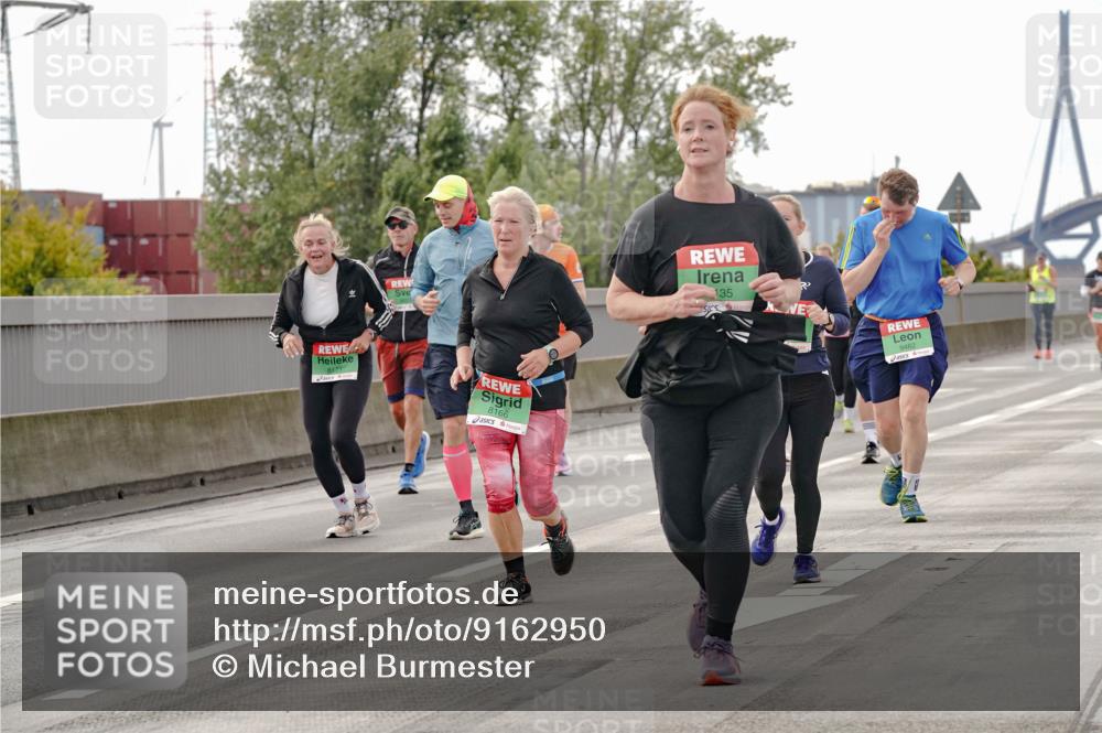 03.10.2025 - Köhlbrandbrückenlauf Michael Burmester http://msf.ph/oto/9162950 03.10.2025 16:08:33 Position 3 8171, 8166, 135, 9462 meine-sportfotos.de